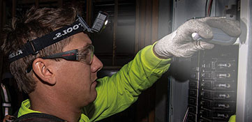 Man wearing a headlamp