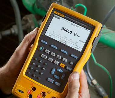 Fluke 754 Documenting Process Calibrator With HART Communication