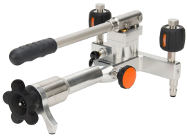 Additel 916A Series Pneumatic Pump with carrying case, 600 psi / 40 bar, 1/2" NPT F-