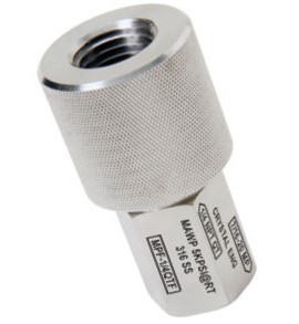 AMETEK Crystal 1/8MPT-1/4QTF &amp;frac18;&amp;quot; NPT Male to &amp;frac14;&amp;quot; Quick Test NPT Female Pipe Fitting-