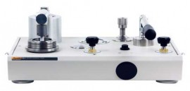 Fluke P3015-MPA Gas Deadweight Tester, 3.5 mPa-