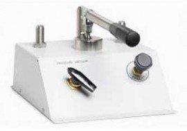 Fluke P5510-2700G-1 Pneumatic Pressure Calibrator, 2mPa-