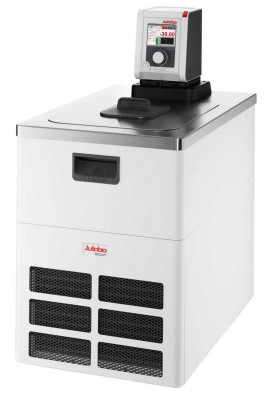 Julabo DD-900F Analog DYNEO Refrigerated/Heating Circulator with Analog Interface, 200 to 230 V-