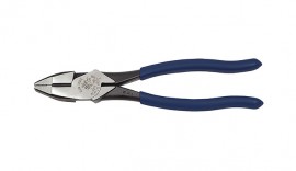 Klein Tools D201-7NE New England Nose Lineman's Pliers, 7"-