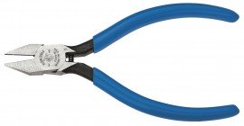 Klein Tools D209-4C Diagonal Cutting Pliers with pointed nose, 4&amp;quot;-