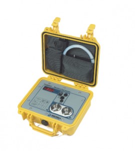 Michell EAP-US Portable Hygrometer, quick release fittings, displayed in Celsius-