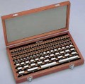 Mitutoyo 516-354-26 Metric Gauge Block Rectangular Ceramic Set, 56, grade 0-