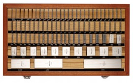 Mitutoyo 516-402-26 Square Gauge Block Kit, 81 pieces, steel-