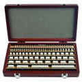 Mitutoyo 516-541-56 Metric Gauge Block Rectangular Ceramic Set, grade K-