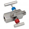 NOSHOK 2070-FFS Needle Valve, Block &amp; Bleed, Hard Seat, 2-Valve, 1/2&quot; NPT, Female-Female, Stainless Steel-