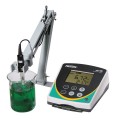 OAKTON EW-35419-10 pH 700 Benchtop Meter with Probes and Stand-