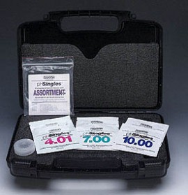 OAKTON WD-35624-70 pH Testr Deluxe Calibration Kit and Carrying Case-