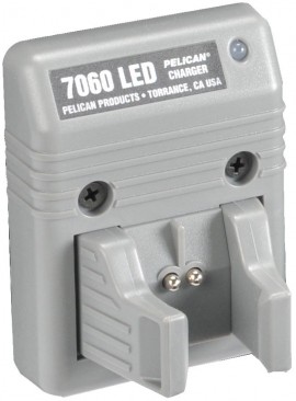 Pelican 7070 Deck/Dash Charger Base Unit for 7060 Tactical Flashlight-