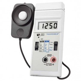 Traceable 98766-92 Dual-Range Light Meter with recorder output and calibration, 0 to 5000 Fc-
